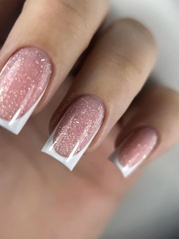 Французький манікюр з блиском