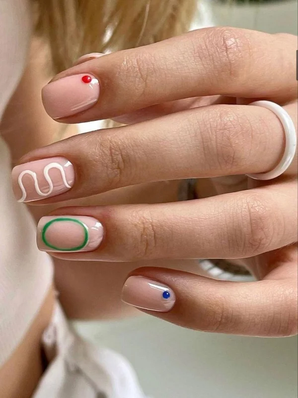 Ефетний дизайн нігтів