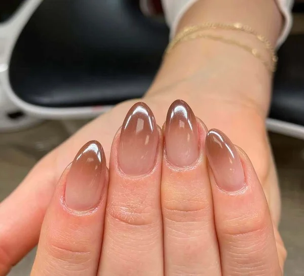 Манікюр омбре