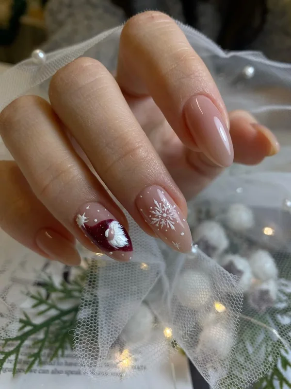 Ніжний зимовий манікюр
