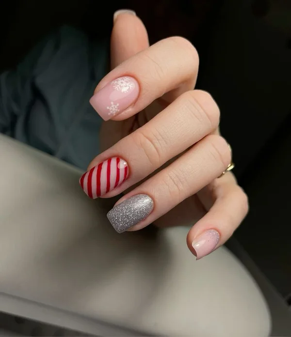 Ефектний манікюр