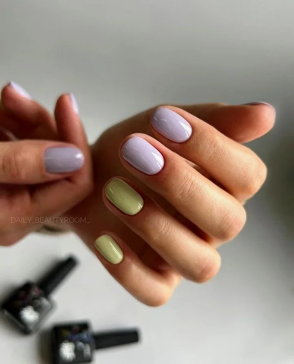 Двоколірний манікюр