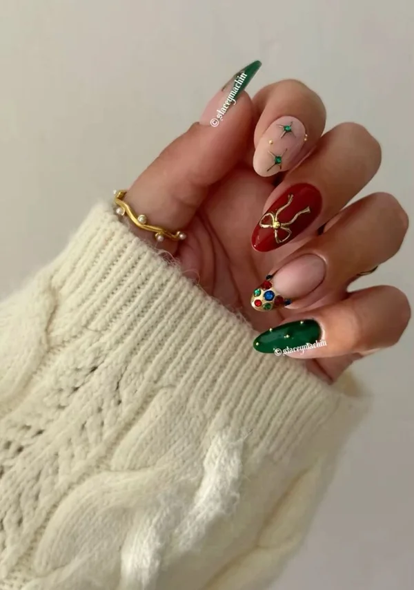 Зимовий манікюр з дизайном