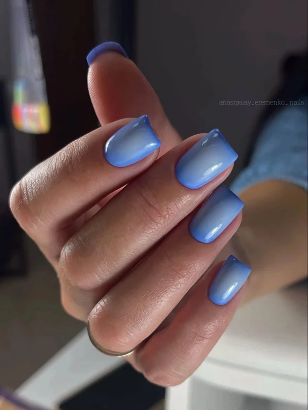 Стильний дизайн нігтів